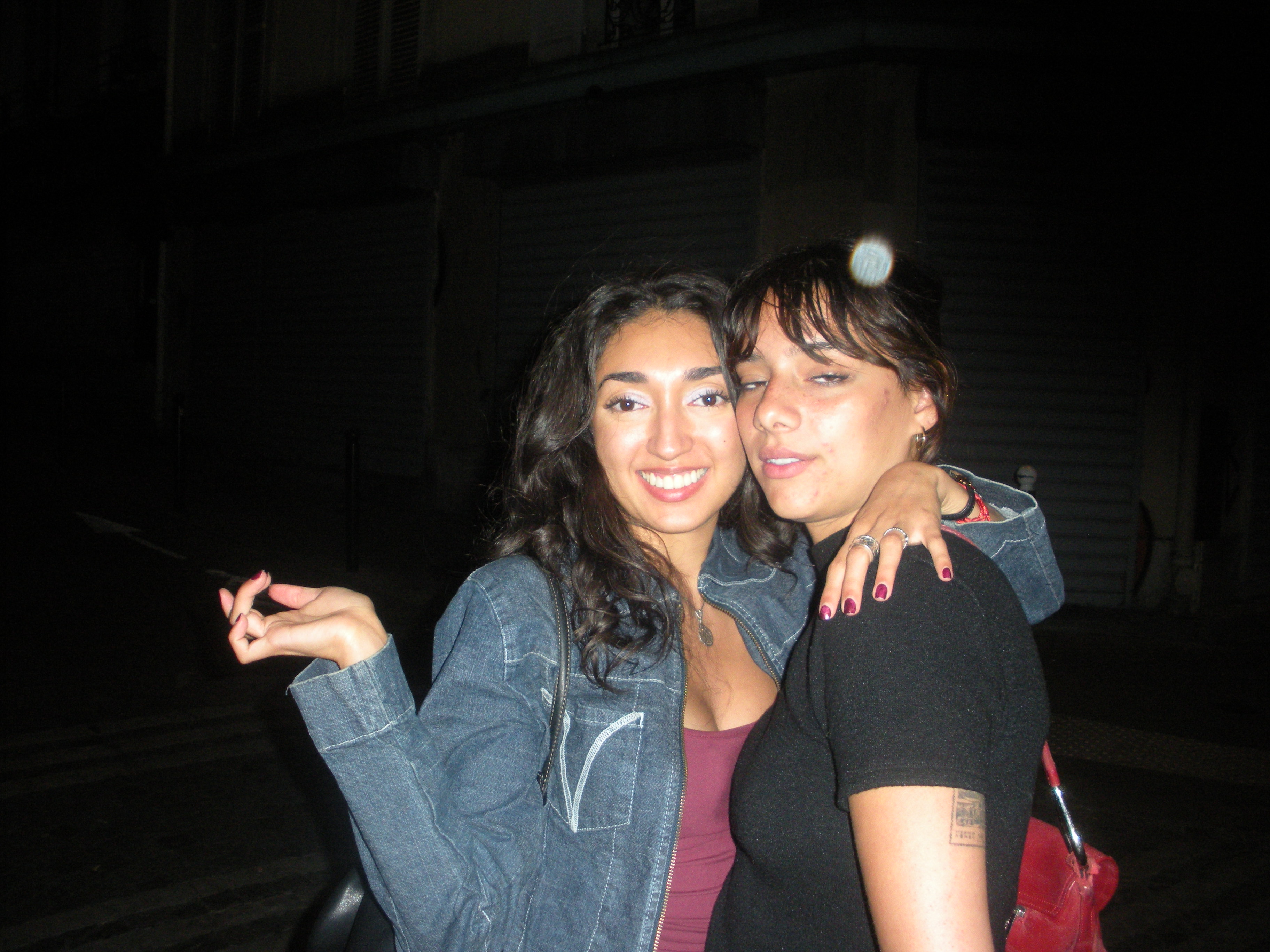 PARIS friendship SUMMER 25 photo